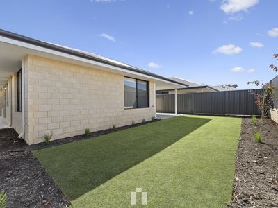 30 FURLING GROVE, Baldivis