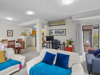 6 / 116 Mounts Bay Road, Perth