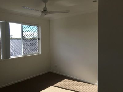 1 / 36 Marmoset Parade, Dakabin