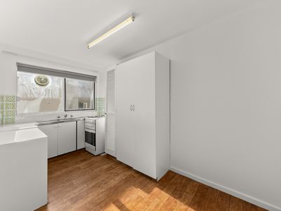 2 / 7 Adam Street, Richmond
