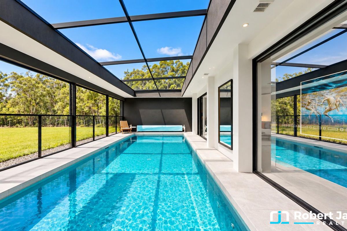 24 Amaroo Place, Cooroibah