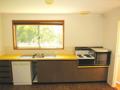 60 Nankoor Crescent, Howrah