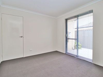 33 Elm Way , Baldivis