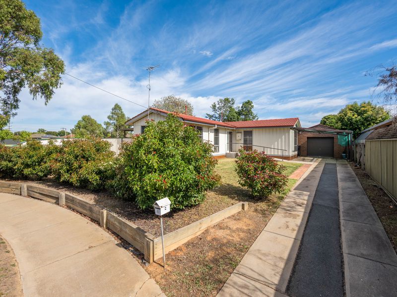 6  Bennett Court , Mooroopna