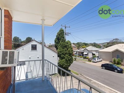 4 / 106 Victoria Street, Adamstown