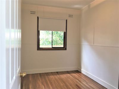 2 / 4 Commonwealth Avenue, Burrill Lake