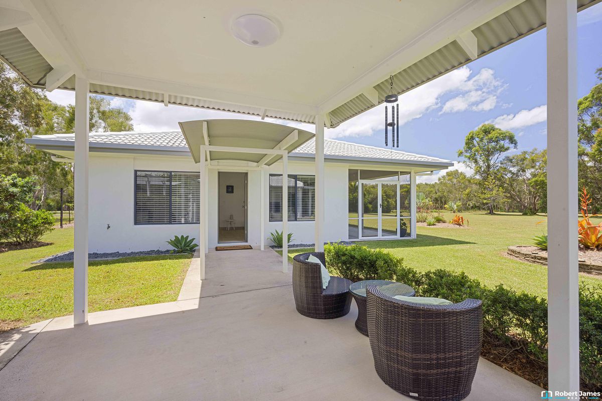 26 Amaroo Place, Cooroibah