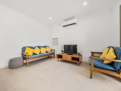 2 / 10 Trink Street, Cloverdale