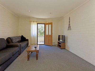 2 / 192 PLUMMER STREET, Albury