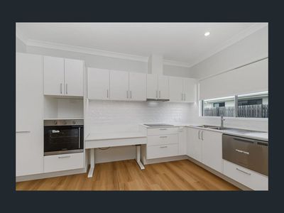 6 Velasco Street, Burdell