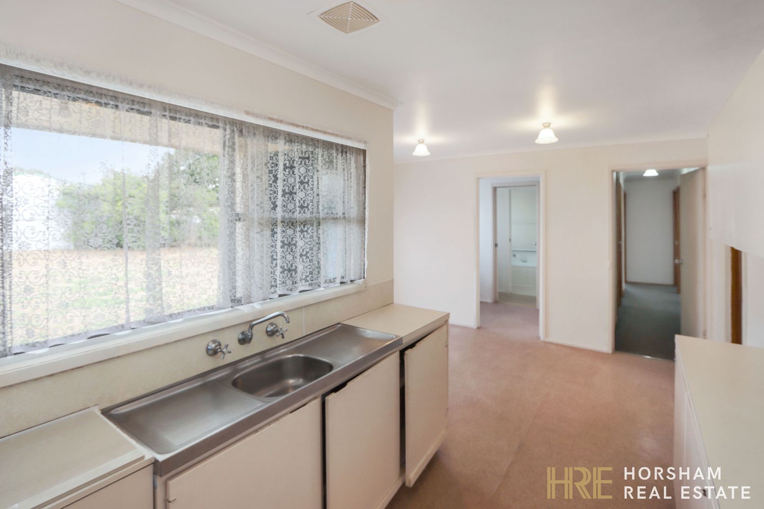 12 Shirley Street, Horsham