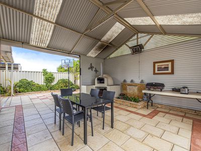 23 Carlingford Drive, Port Kennedy