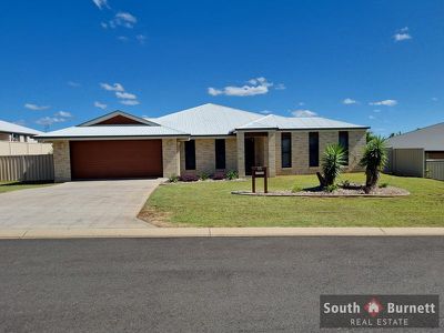 11 ALLAN Place, Kingaroy