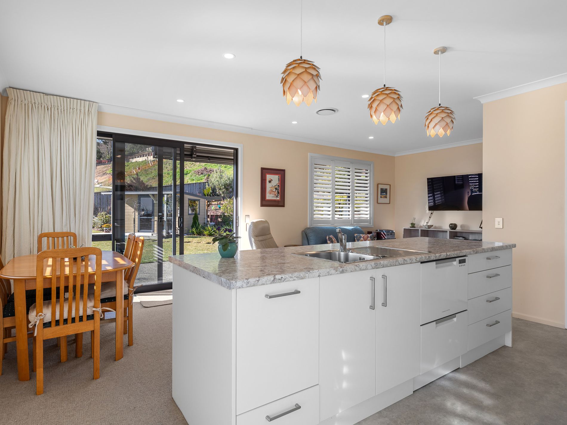 221 The Ridgeway, Stoke