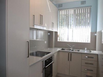 9 / 2 Queen St, Arncliffe