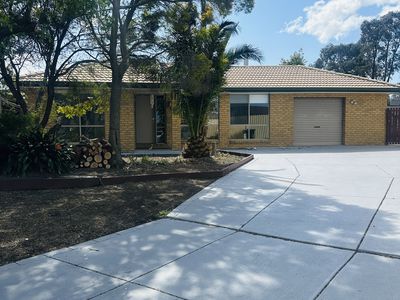 8 Wick Close, Craigieburn