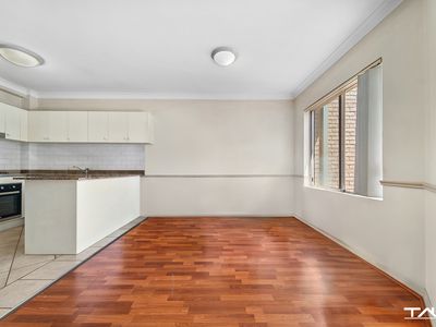 7/3-5 Oakes Street, Westmead
