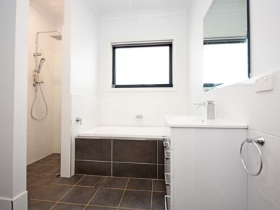 5 Graza Avenue, Dubbo