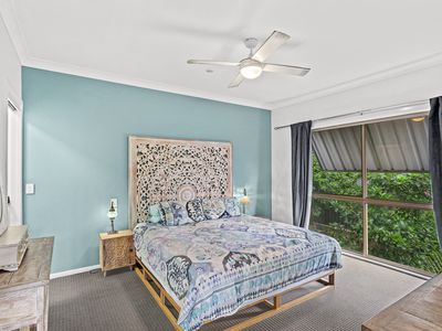 50 Country Road, Cannonvale