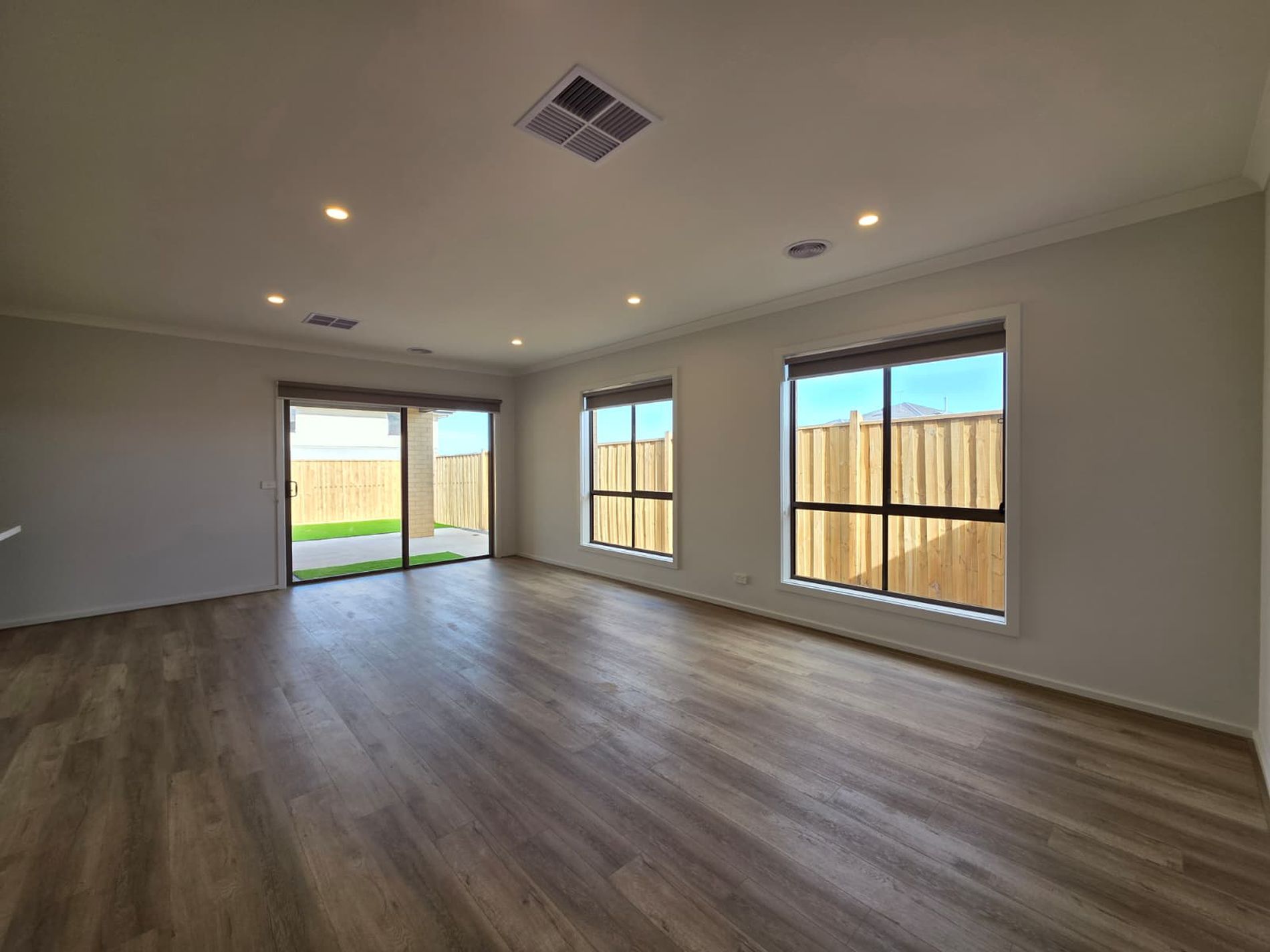 21 Drum Street, Mambourin