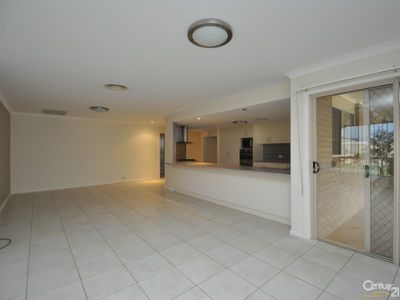 17 William Farrier Drive, Dubbo