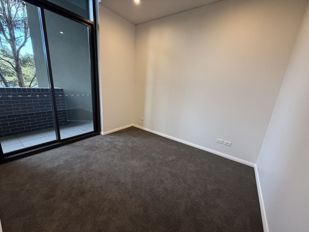 111 / 1A Conferta Avenue, Tallawong