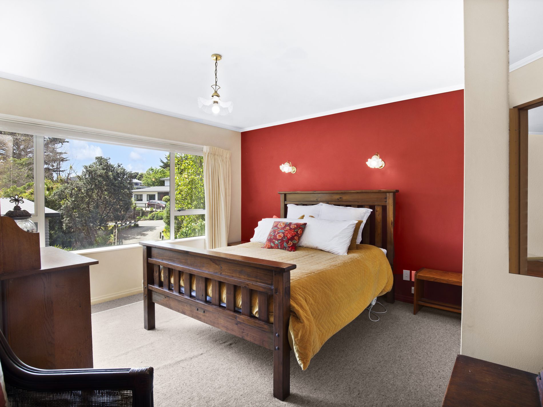 23 Renown Road, Raumati South