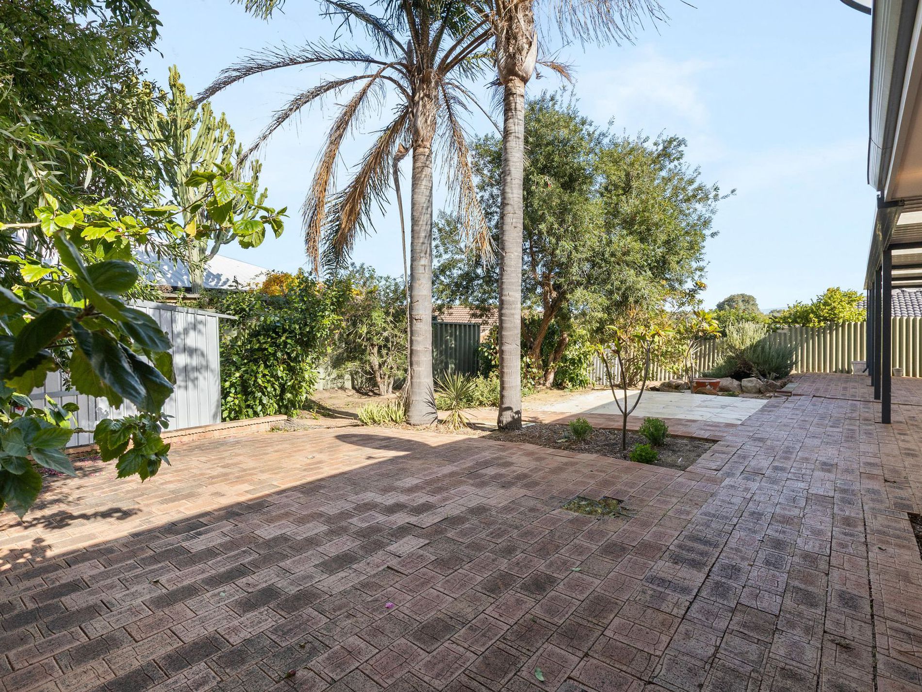 144 Warwick Road, Duncraig
