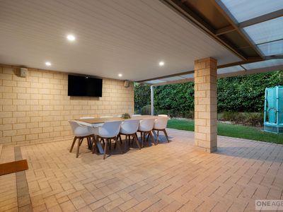 38 Hollins Bend, Madeley