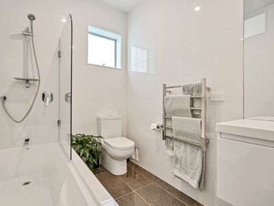 26 School Road, Riverhead