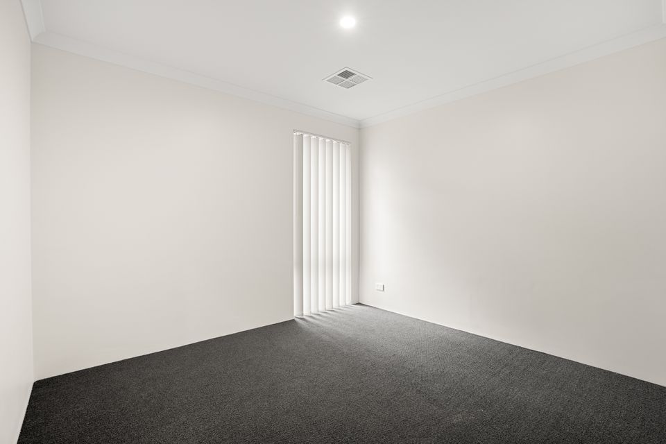 16 Minjary Loop, Baldivis