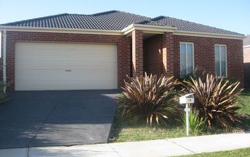 18 Leisurewood Drive, Berwick