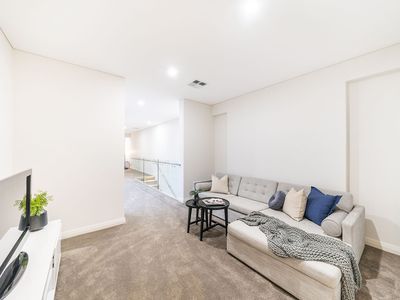 12 The Promenade, Burswood