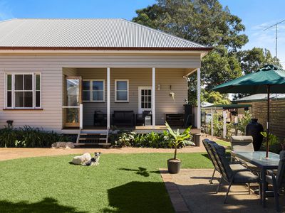 120 Holberton Street, Newtown