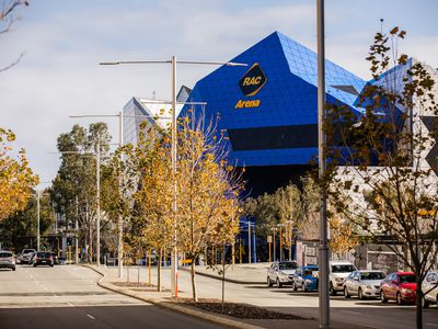 1709 / 11 Barrack Square, Perth