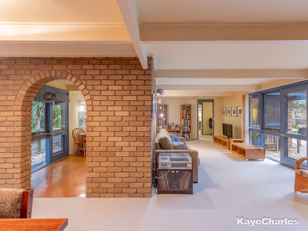 5 Burton Road, Beaconsfield Upper
