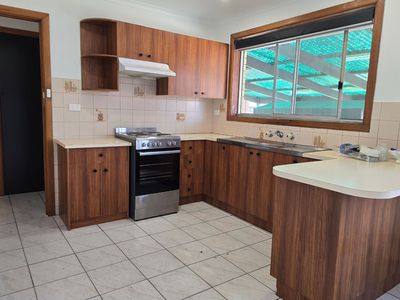 21 Atami Crescent, Corio