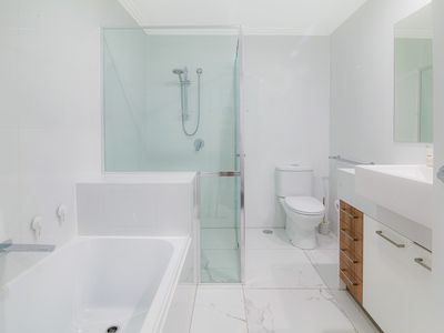 22 / 18 Tian Crescent, Upper Coomera