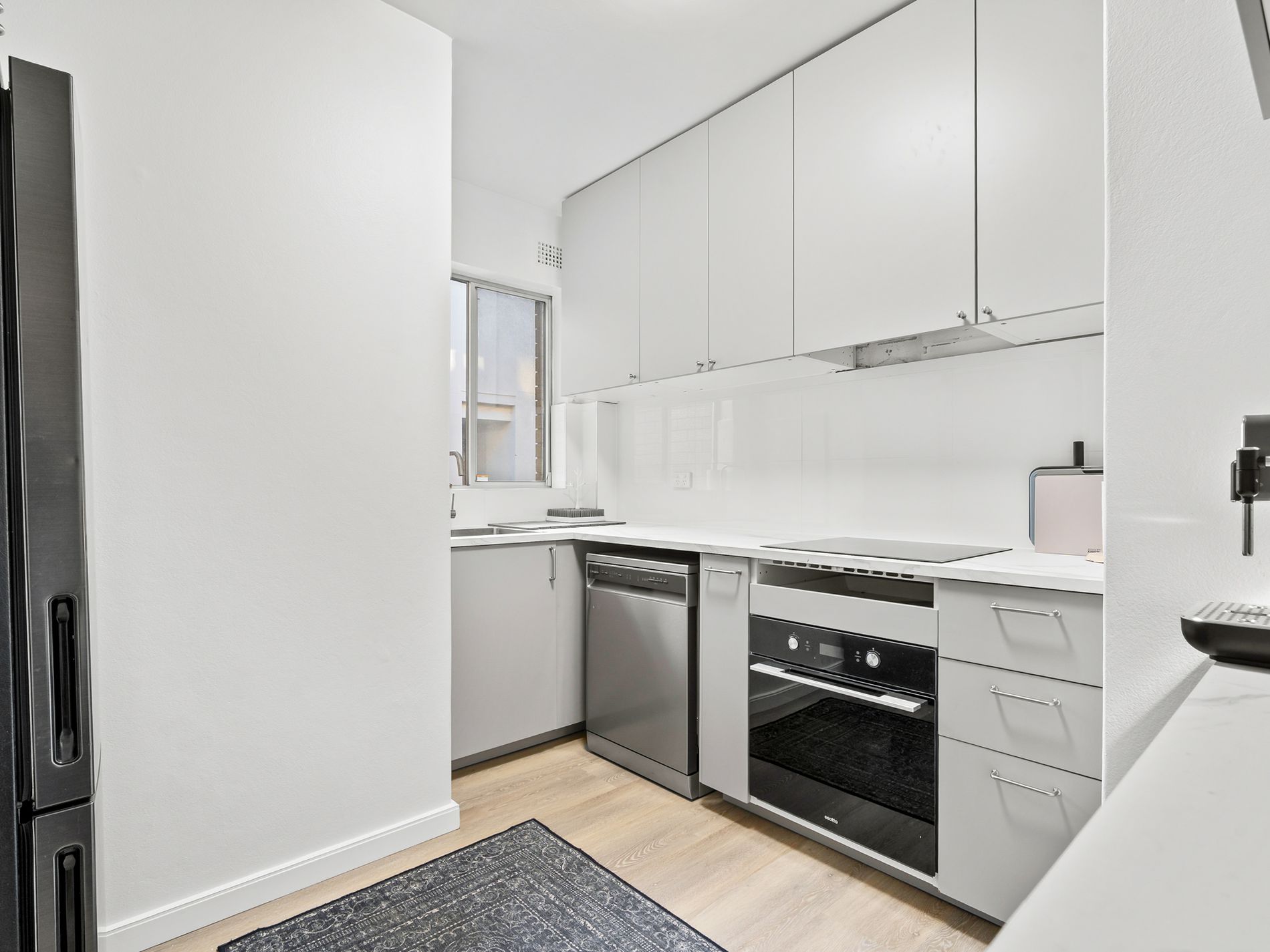 4 / 3 Queens Road, Westmead