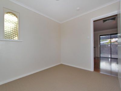 3 Elliot Place, Lamington