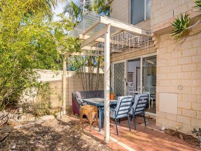 5 Lansdowne Road, South Perth