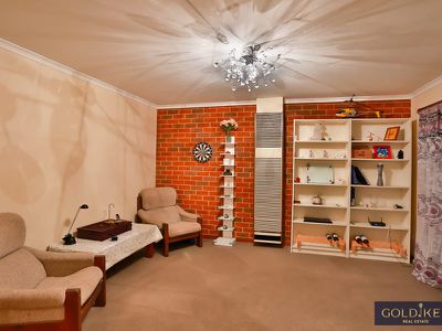 5 / 1 Bayview Crescent , Hoppers Crossing