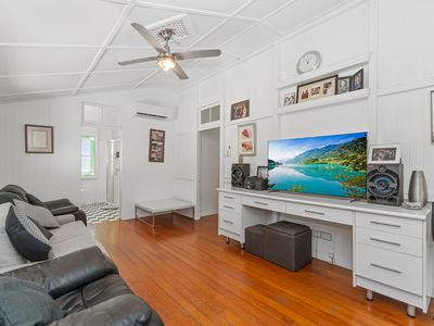 86 Eyre Street, North Ward