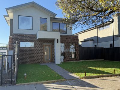 16 Henry Street, St Albans