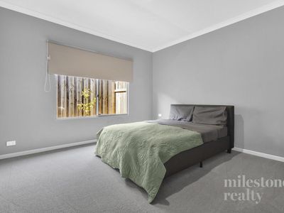 16 Tinsel Street, Yanchep