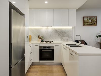 M107 / 188 Macaulay Road, North Melbourne