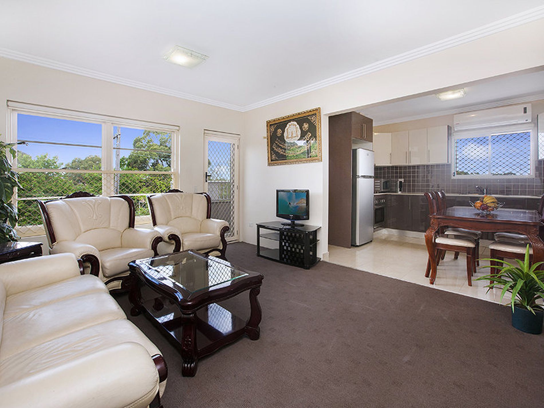 9 / 2 Shadforth Street, Wiley Park