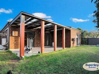 8 Hummingbird Boulevard, Tarneit