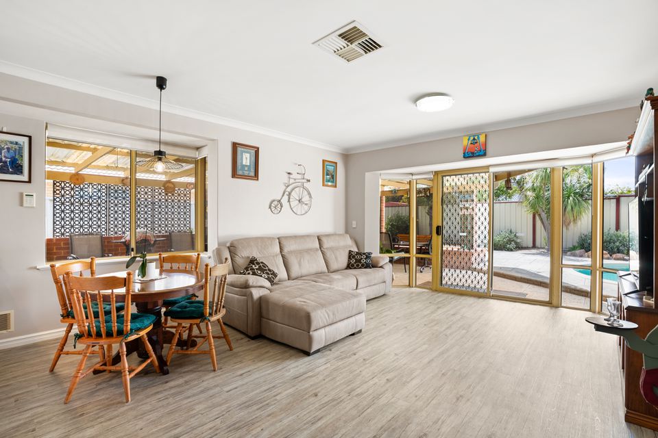 8 Bolivar Court, Safety Bay