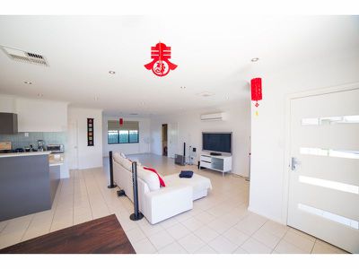 19 / 4 Diane Street, Dubbo